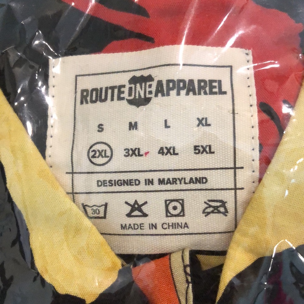UTZ 2XL BUTTON DOWN - Picture 2 of 5